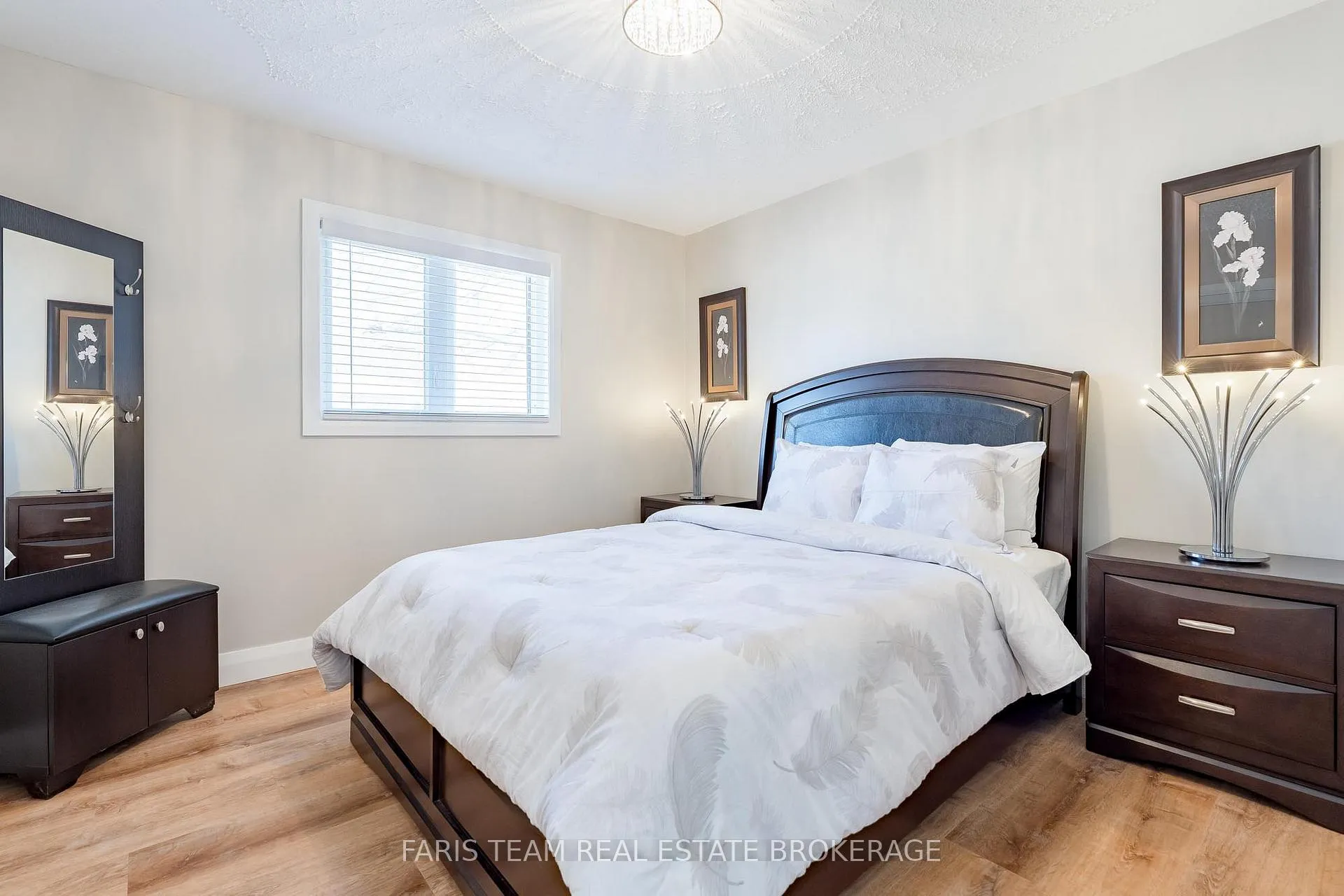 Photo 13 of 655 Fourth Avenue, Tay, Port McNicoll — HOMEH