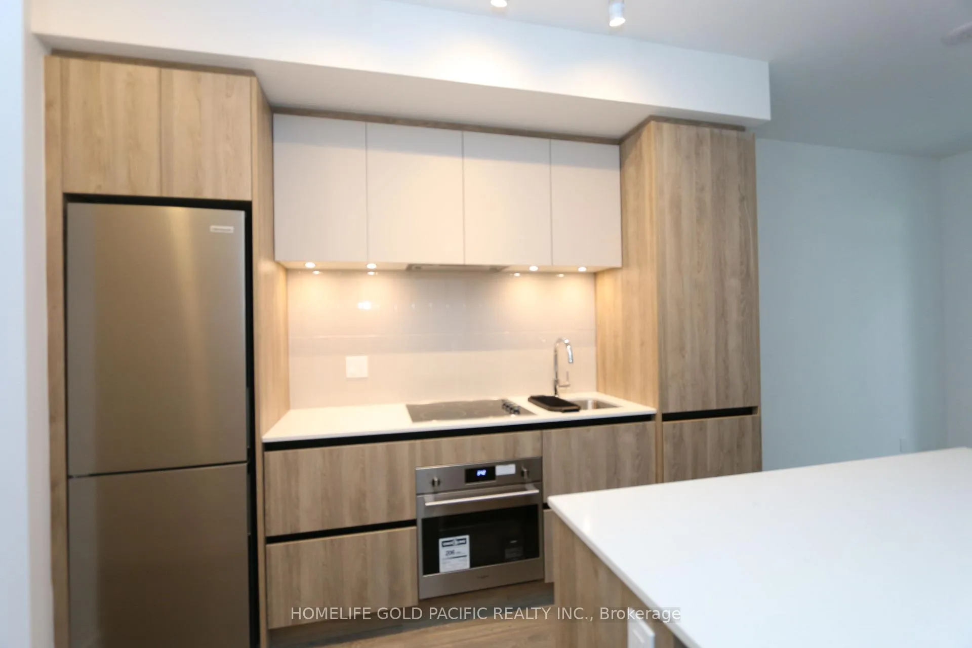 Photo 4 of Unit 520, 8 Beverley Glen Boulevard, Vaughan, Beverley Glen — HOMEH