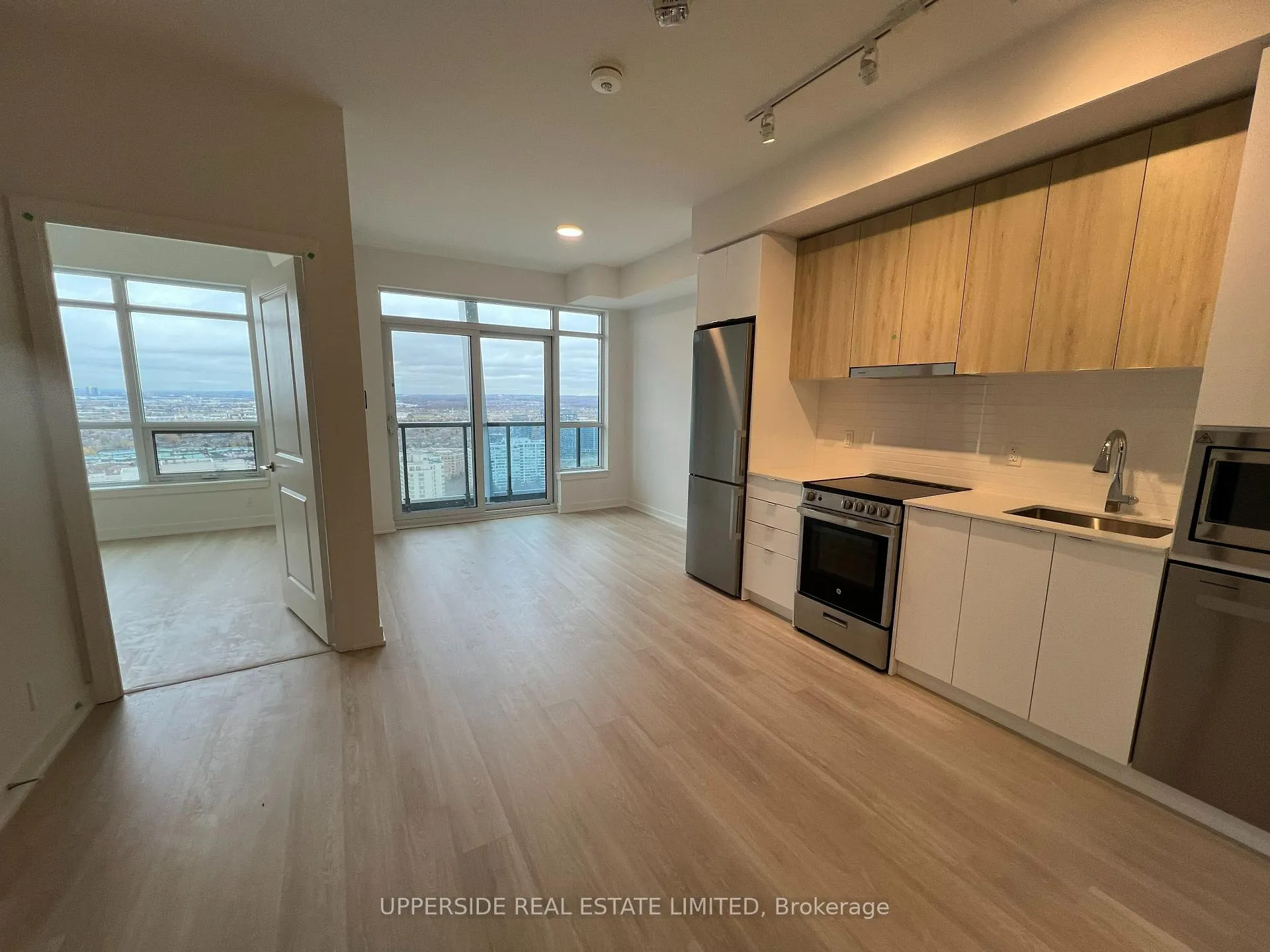 Photo 1 of Unit 2906, 50 Upper mall Way, Vaughan, Brownridge — HOMEH