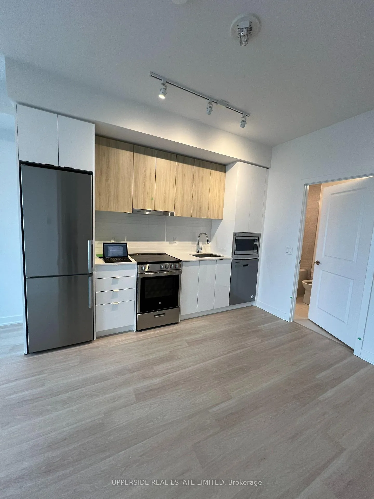 Photo 2 of Unit 2906, 50 Upper mall Way, Vaughan, Brownridge — HOMEH