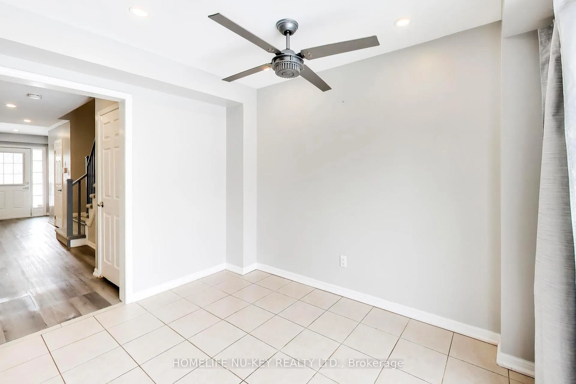 Photo 13 of 89 Majesty Boulevard, Barrie, Innis-Shore — HOMEH
