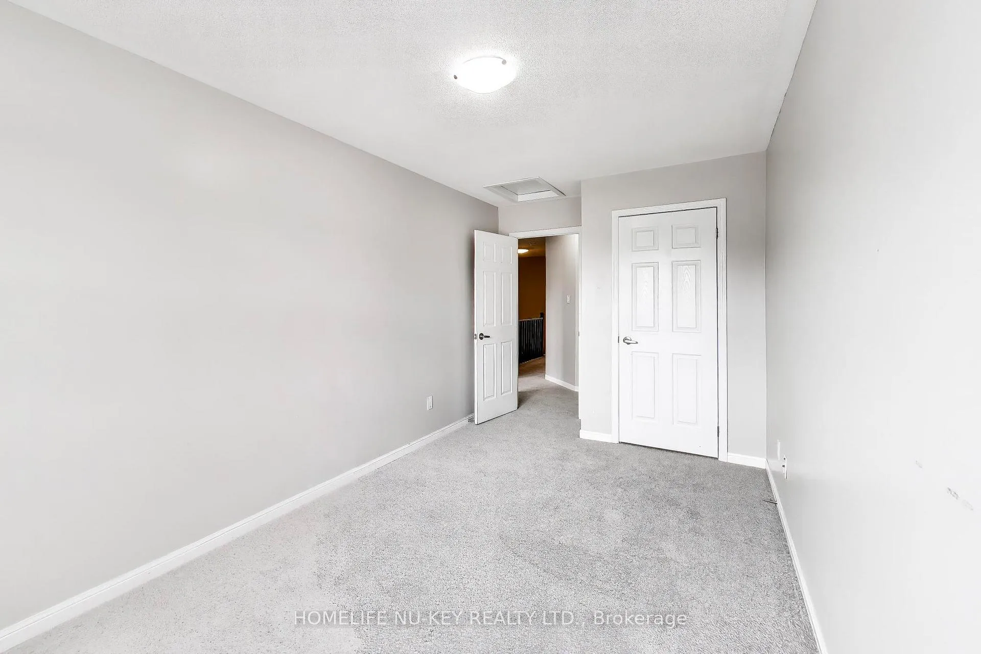 Photo 26 of 89 Majesty Boulevard, Barrie, Innis-Shore — HOMEH