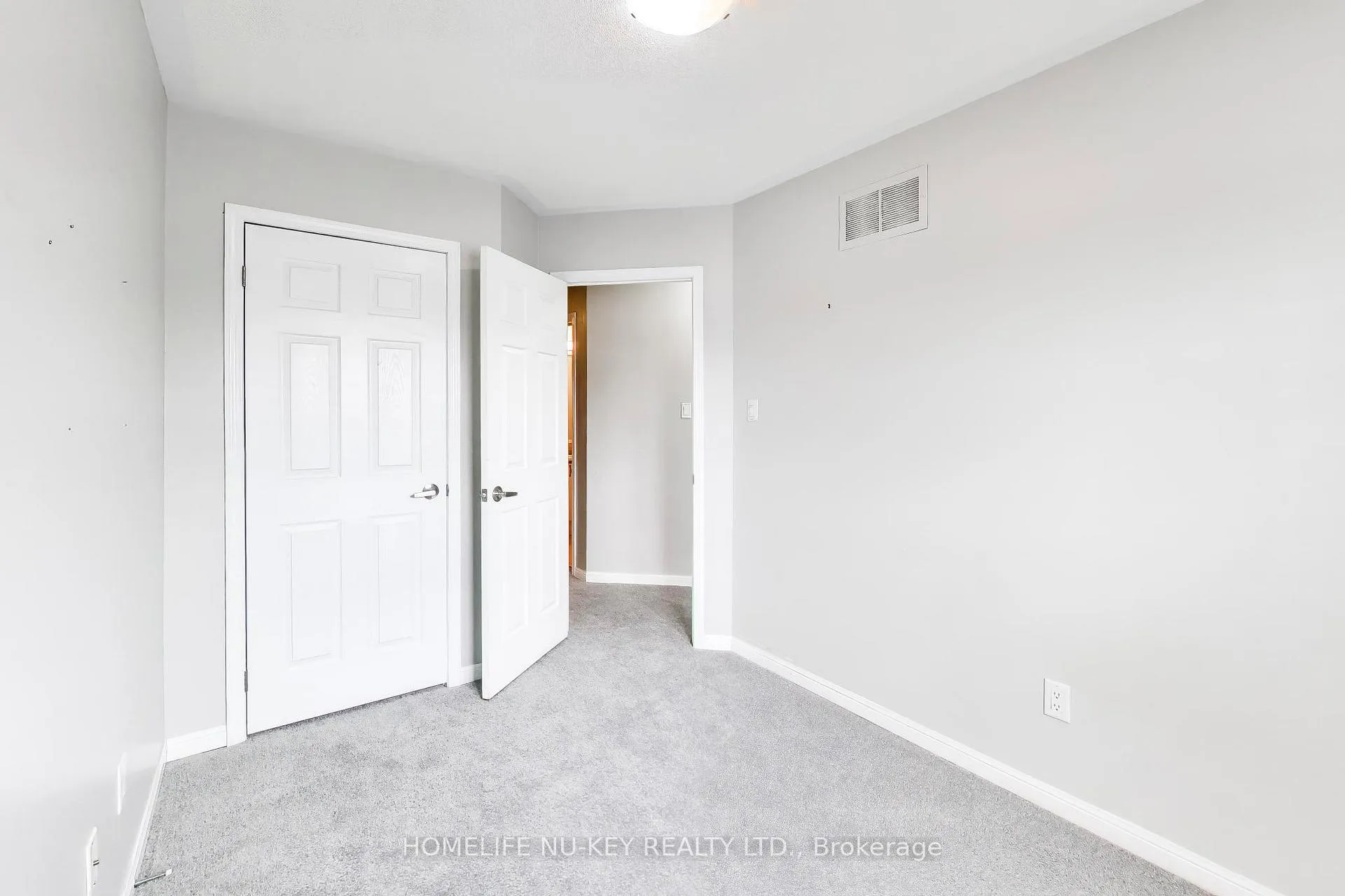 Photo 29 of 89 Majesty Boulevard, Barrie, Innis-Shore — HOMEH