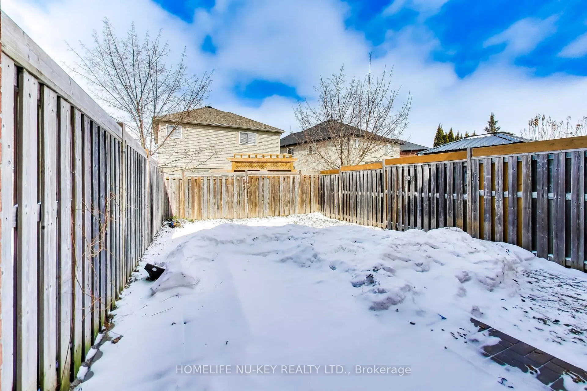 Photo 37 of 89 Majesty Boulevard, Barrie, Innis-Shore — HOMEH