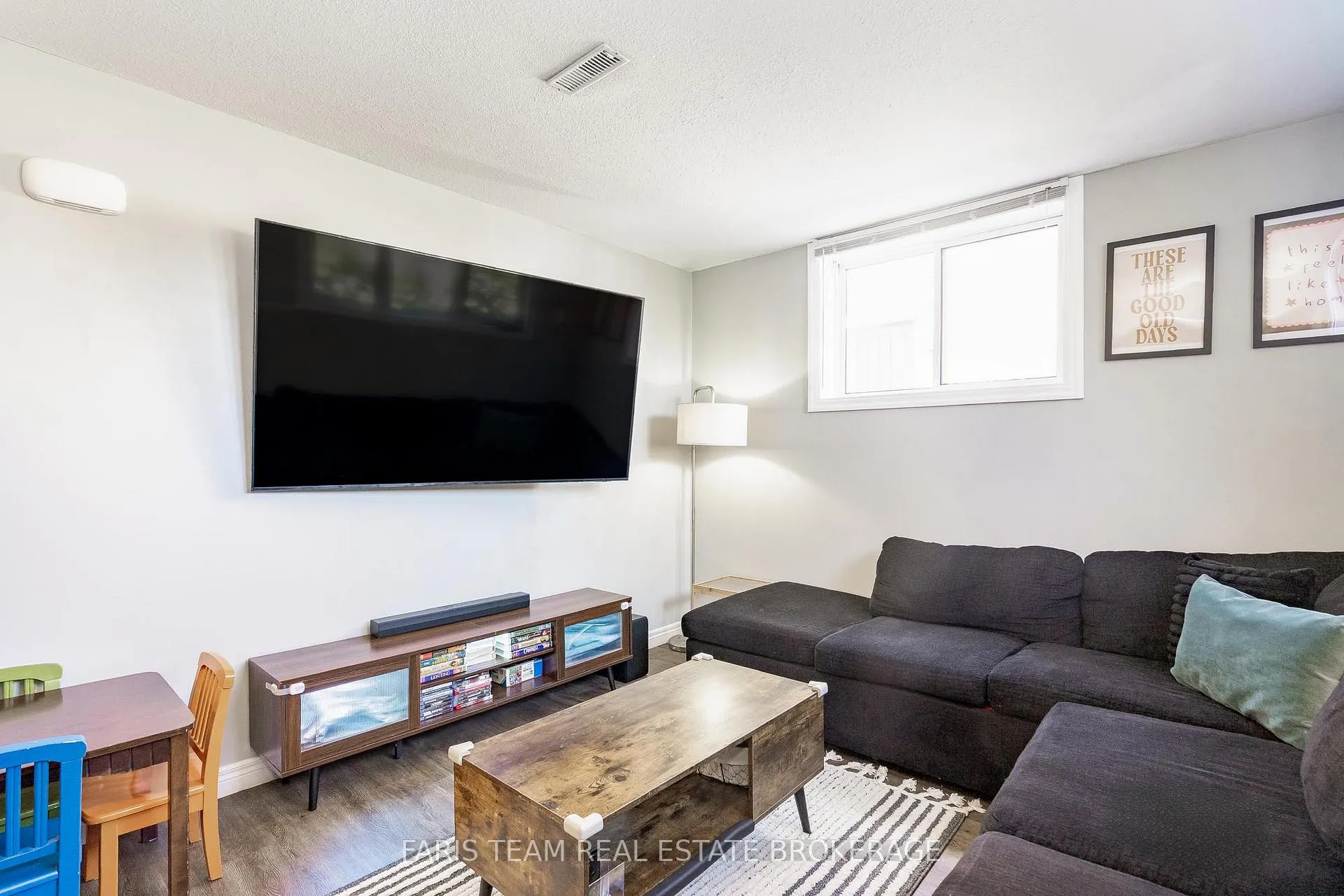 Photo 33 of 70 Cassandra Drive, Barrie, East Bayfield — HOMEH