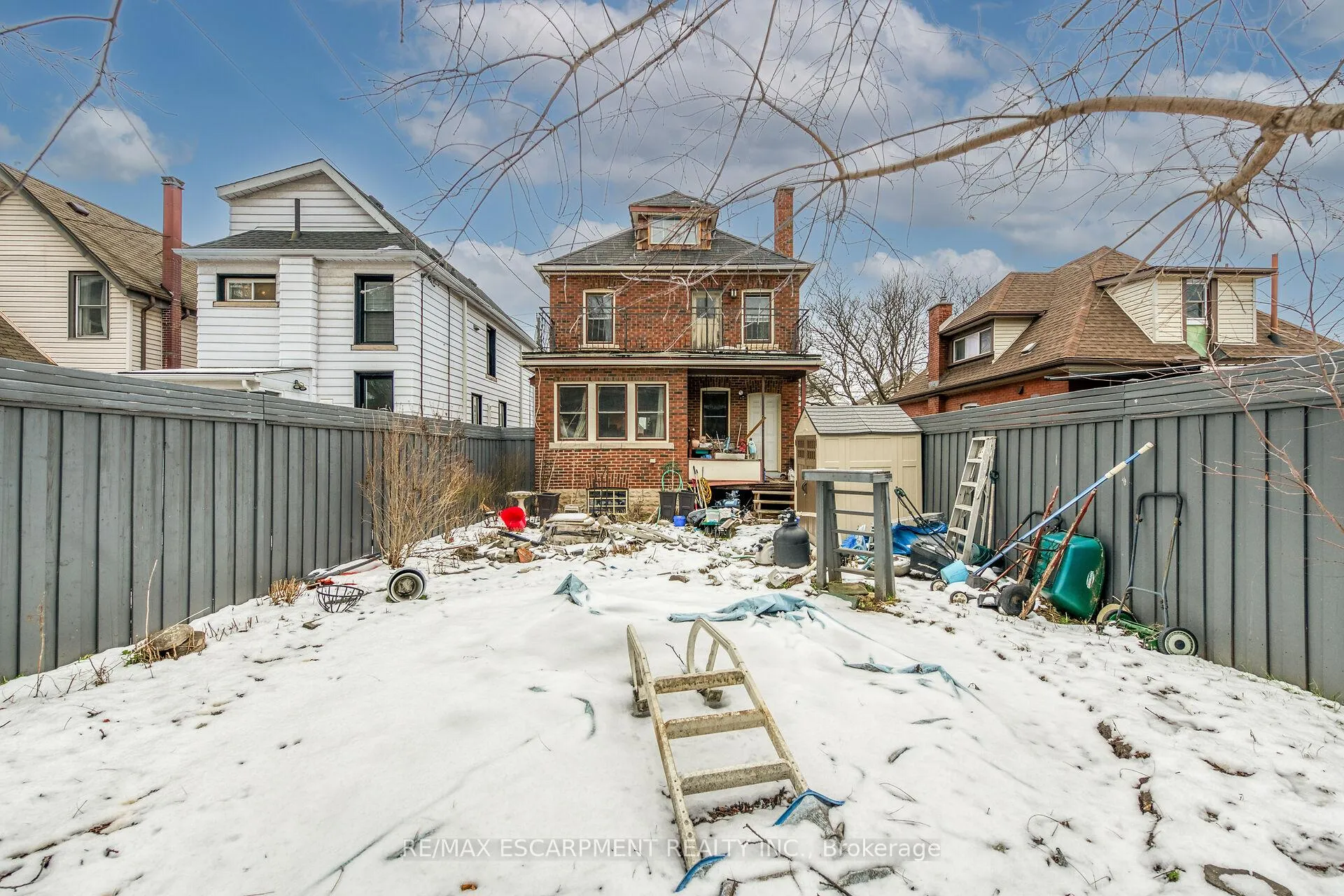Photo 12 of 356 Cumberland Avenue, Hamilton, Blakeley — HOMEH