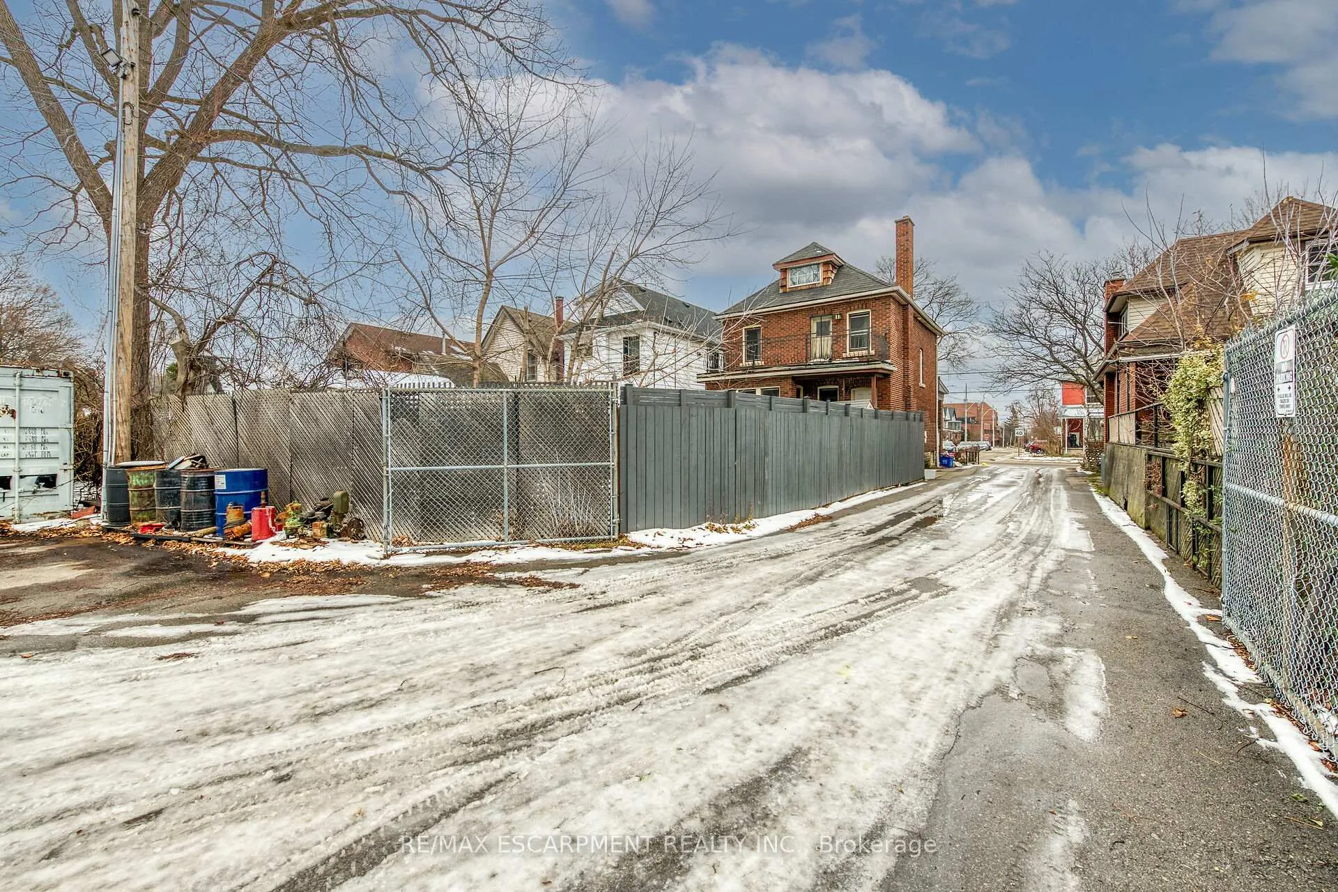 Photo 14 of 356 Cumberland Avenue, Hamilton, Blakeley — HOMEH