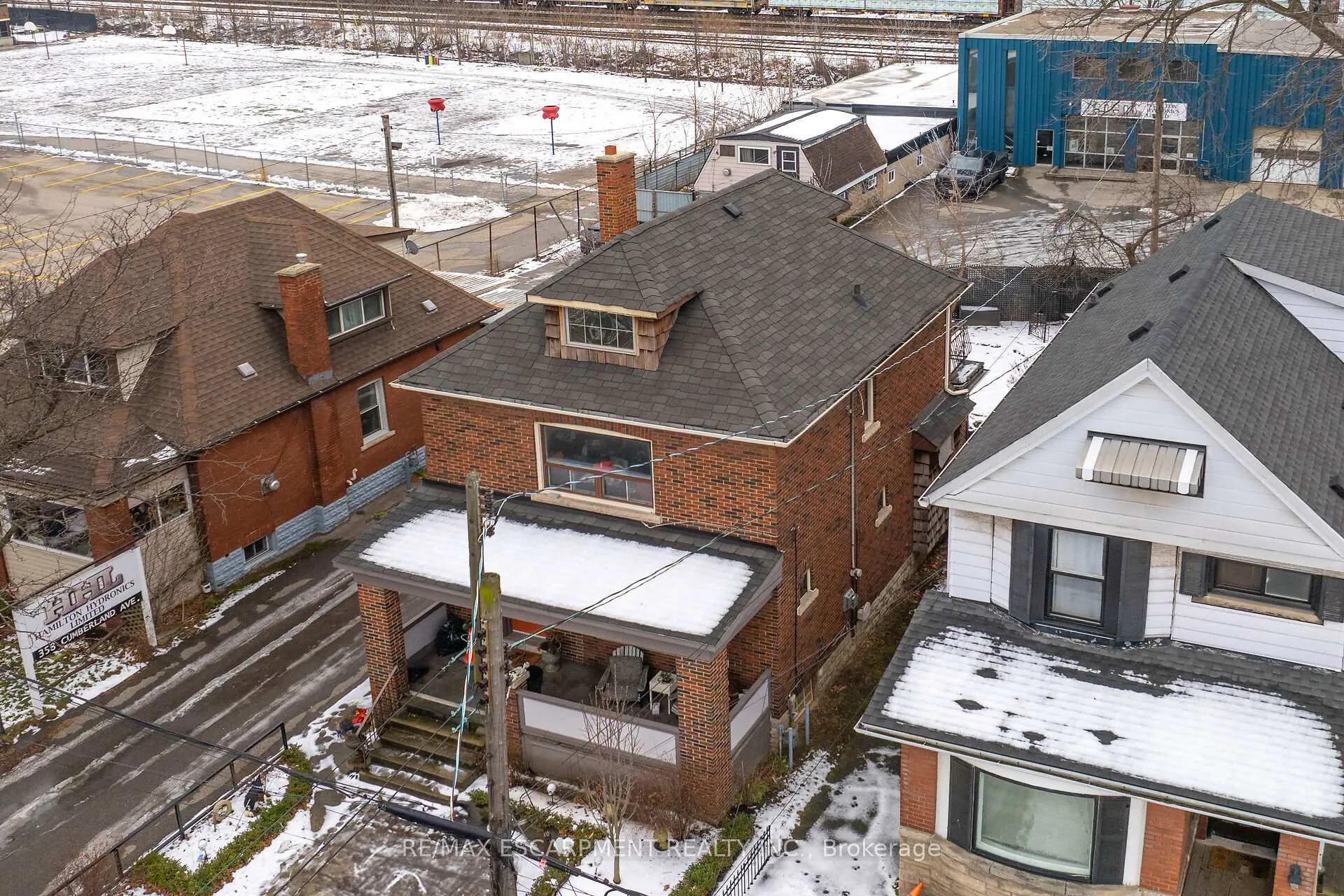 Photo 17 of 356 Cumberland Avenue, Hamilton, Blakeley — HOMEH