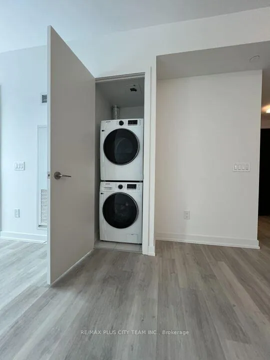 Photo 14 of Unit 408, 28 Eastern Avenue, Toronto, Moss Park — HOMEH