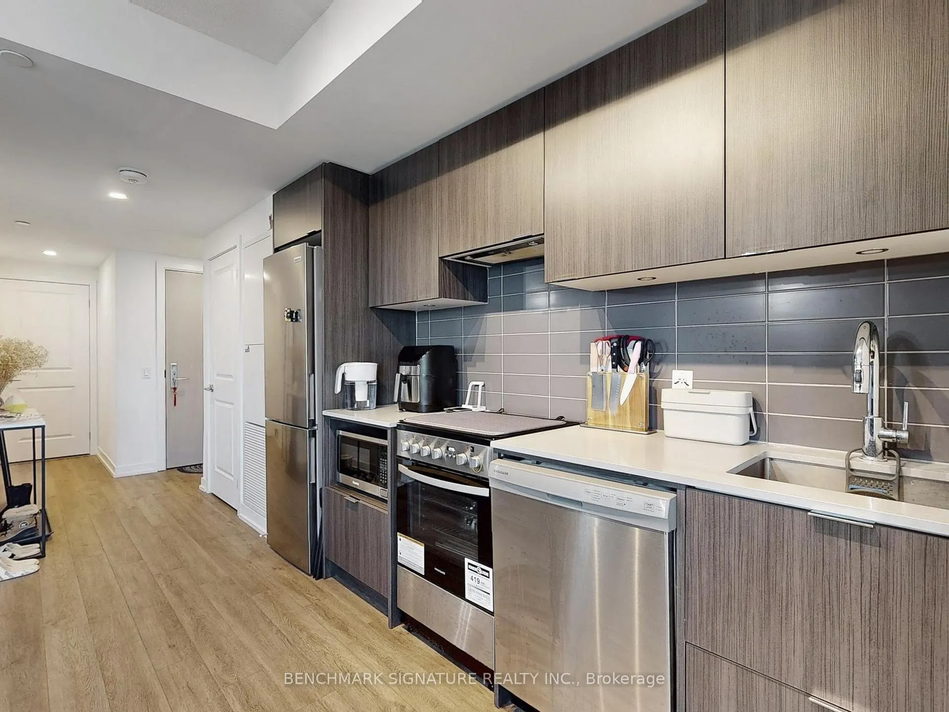 Photo 17 of Unit 3705, 395 Bloor Street E, Toronto, North St. James Town — HOMEH