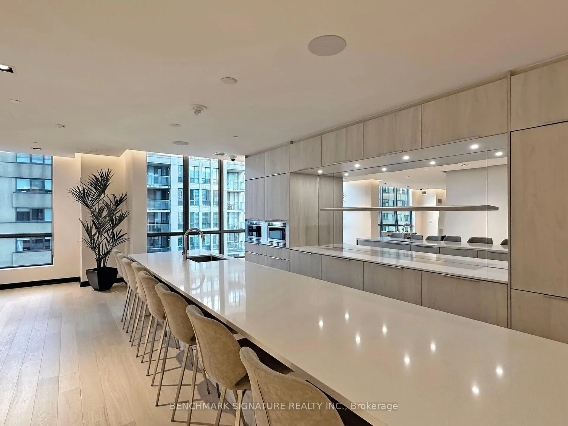 Photo 28 of Unit 3705, 395 Bloor Street E, Toronto, North St. James Town — HOMEH