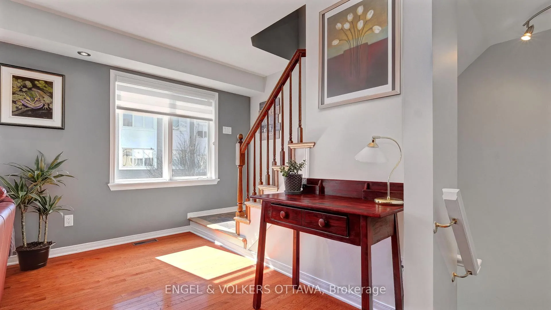 Photo 8 of 505 Burleigh Private, Ottawa, Cyrville — HOMEH