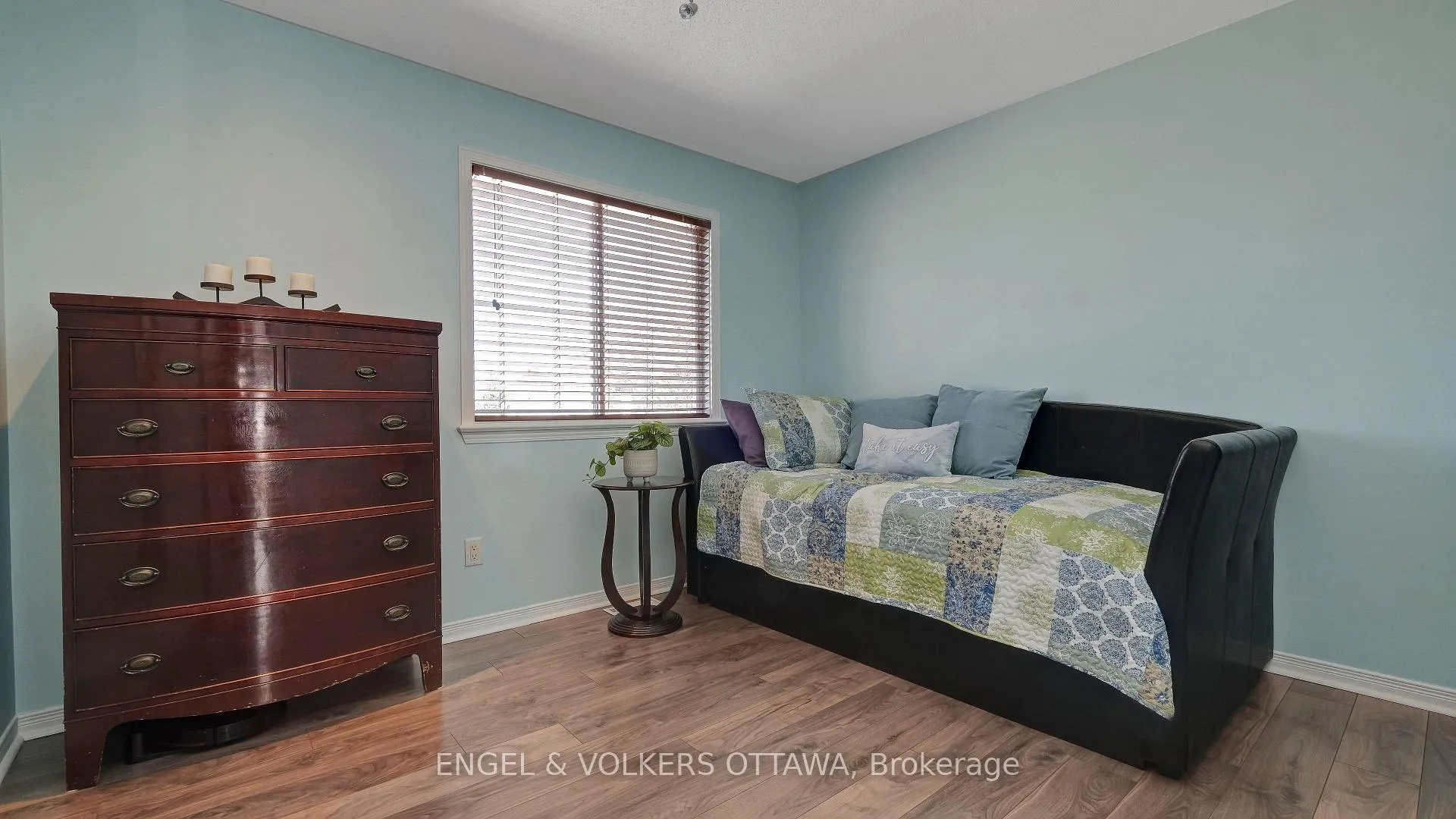 Photo 30 of 505 Burleigh Private, Ottawa, Cyrville — HOMEH