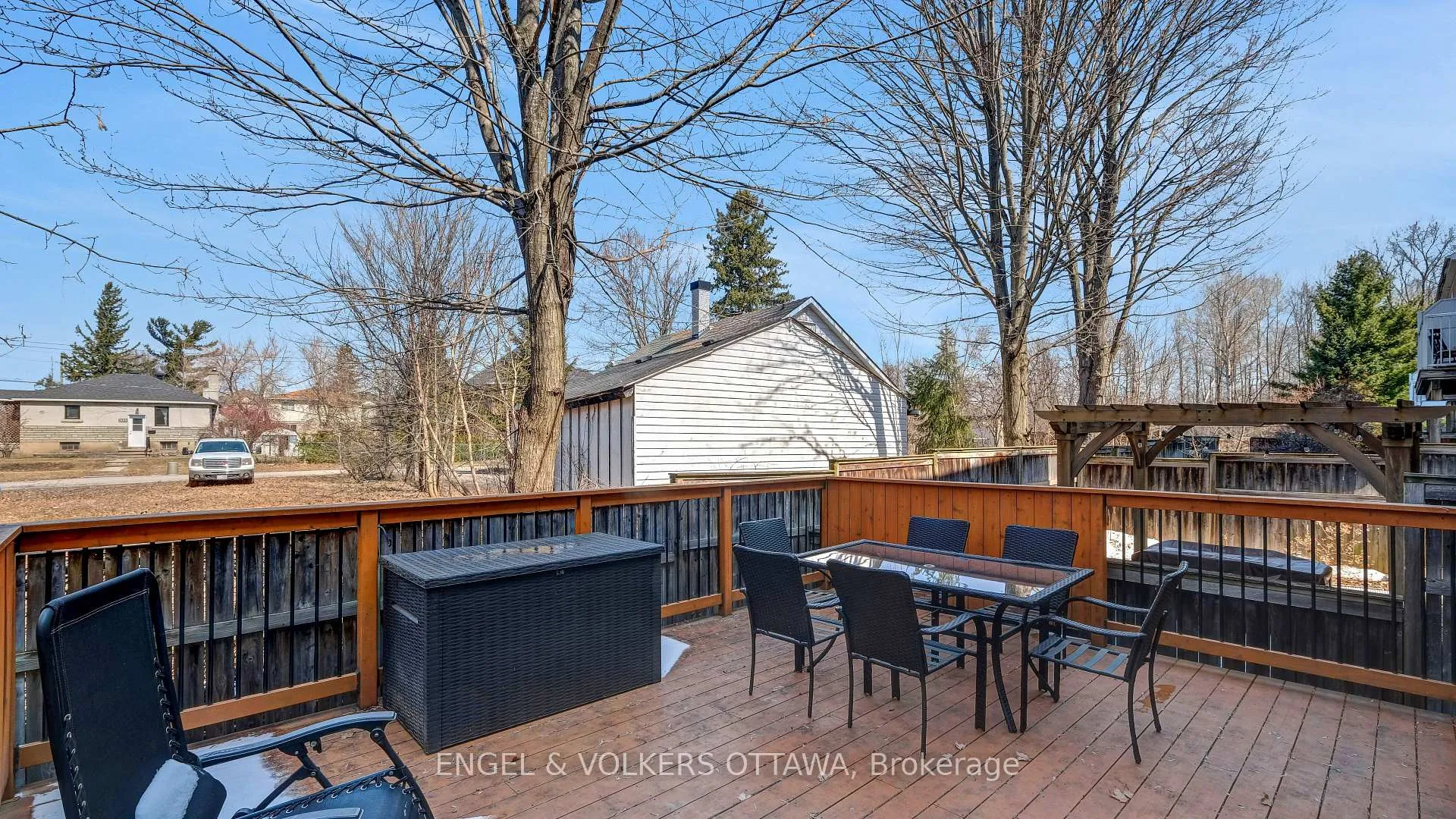 Photo 39 of 505 Burleigh Private, Ottawa, Cyrville — HOMEH