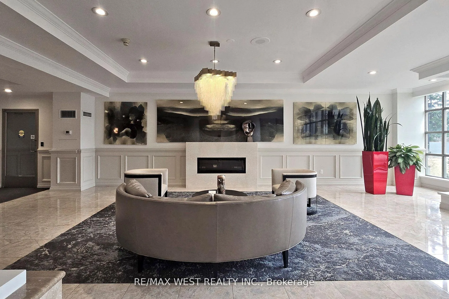 Photo 6 of Unit 1003, 7 Townsgate Drive, Vaughan, Crestwood-Springfarm-Yorkhill — HOMEH