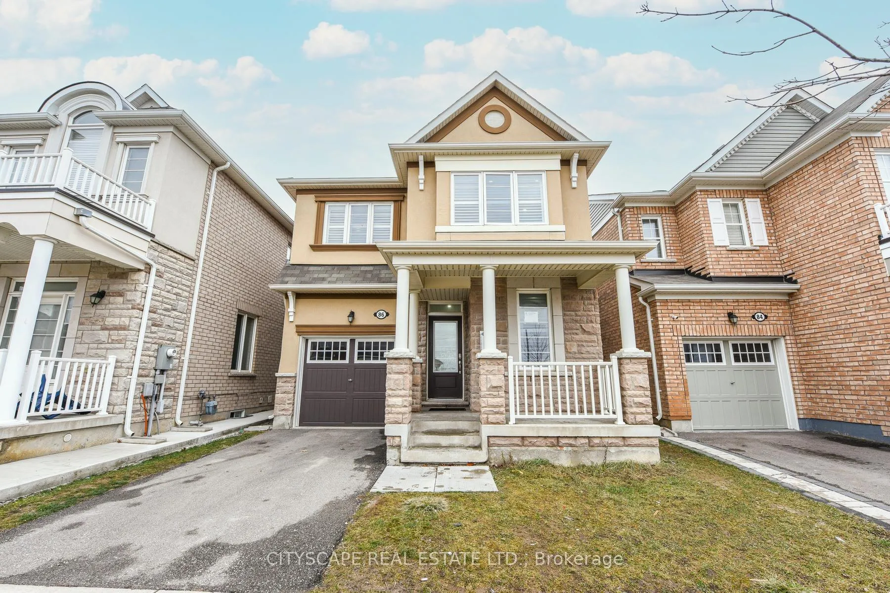 Front of 86 Rockbrook Trail