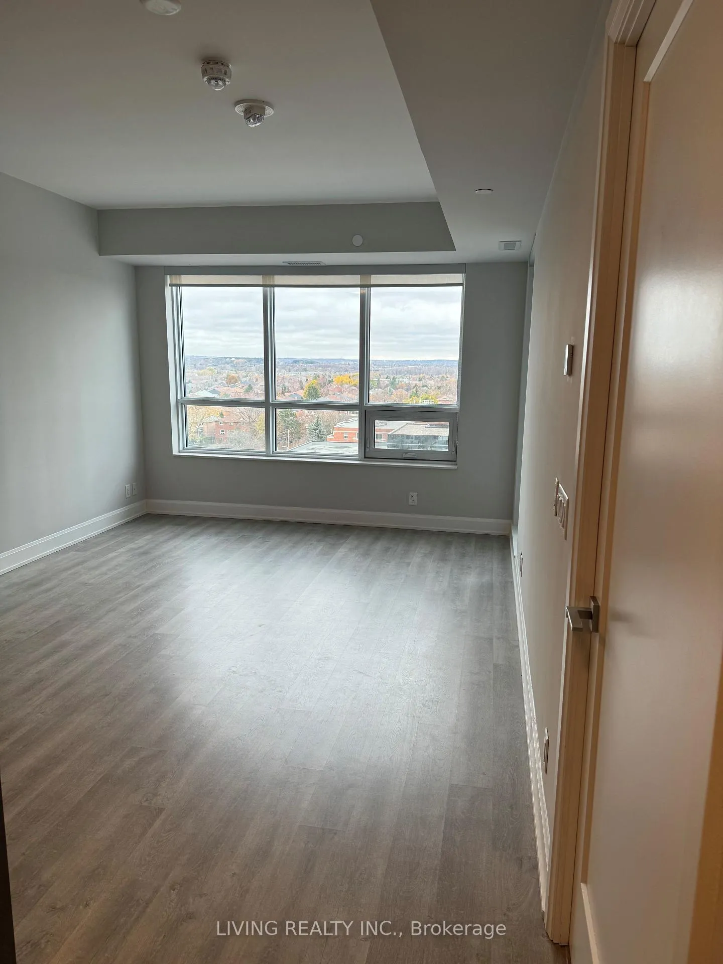 Photo 3 of Unit 1015, 12 Gandhi Lane, Markham, Commerce Valley — HOMEH
