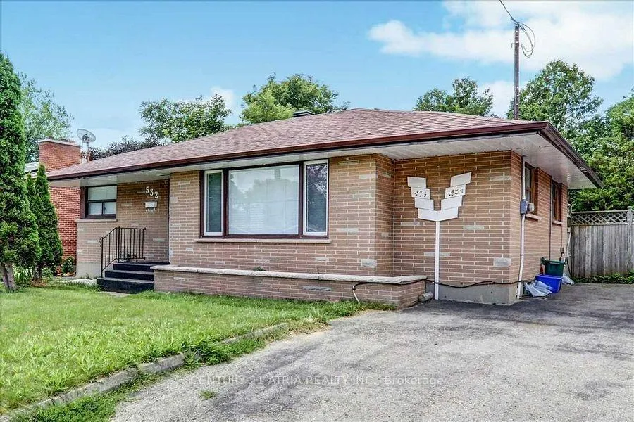 Photo 1 of 532 Harmony Road S, Oshawa, Donevan — HOMEH