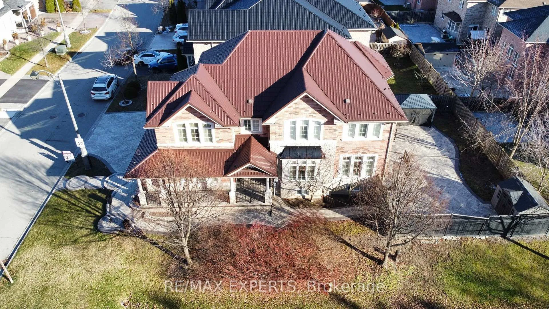Photo 2 of 1 Berger Avenue, Markham, Box Grove — HOMEH