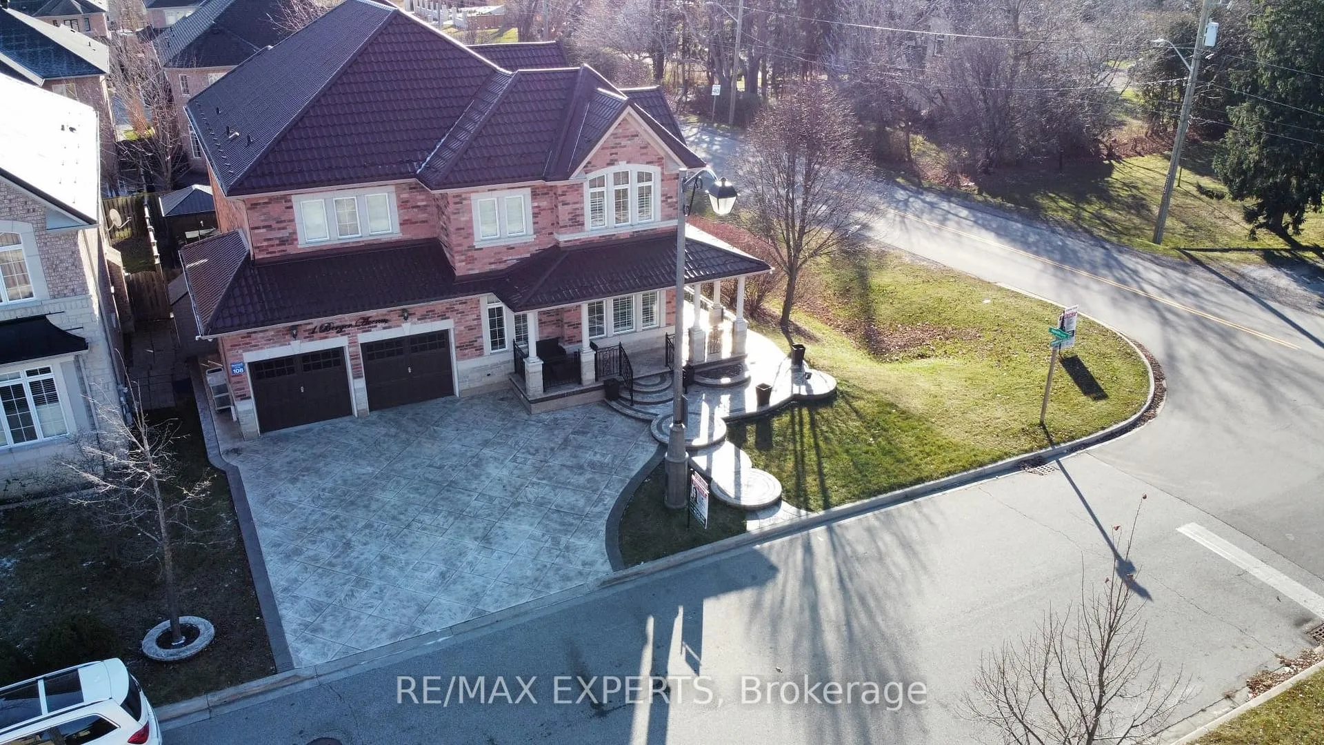 Photo 3 of 1 Berger Avenue, Markham, Box Grove — HOMEH