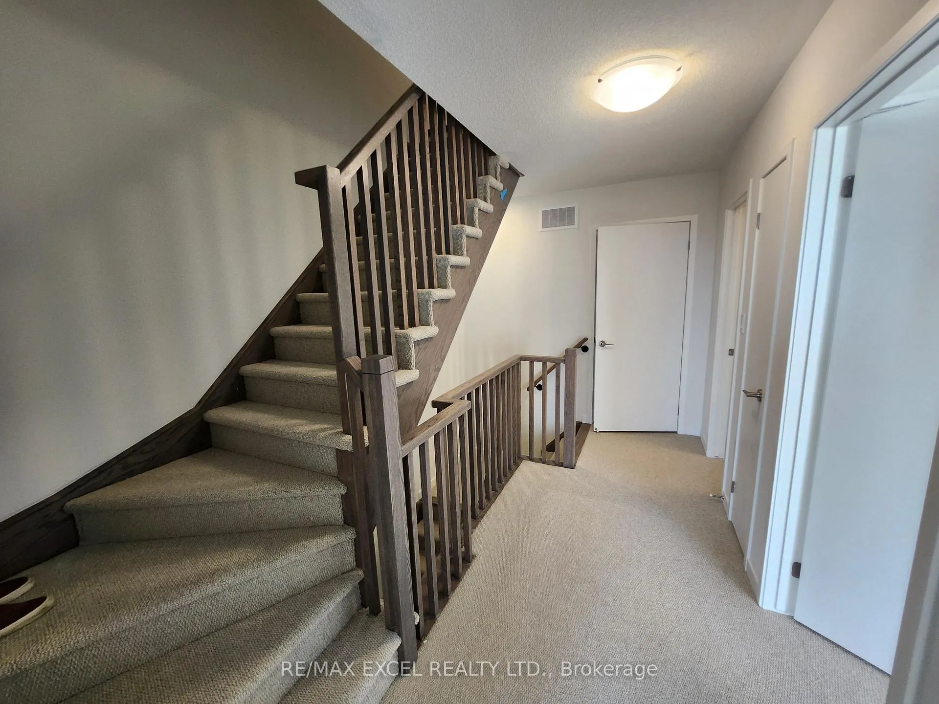 Photo 17 of Unit 331, 100 Honeycrisp Crescent, Vaughan, Vaughan Corporate Centre — HOMEH