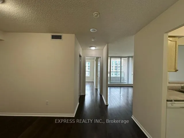 Front of Unit 1105, 29 Pemberton Avenue