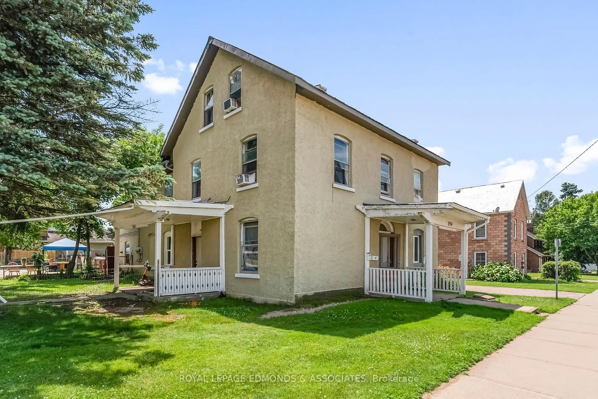 Photo 1 of 394 Pembroke Street E, Pembroke — HOMEH