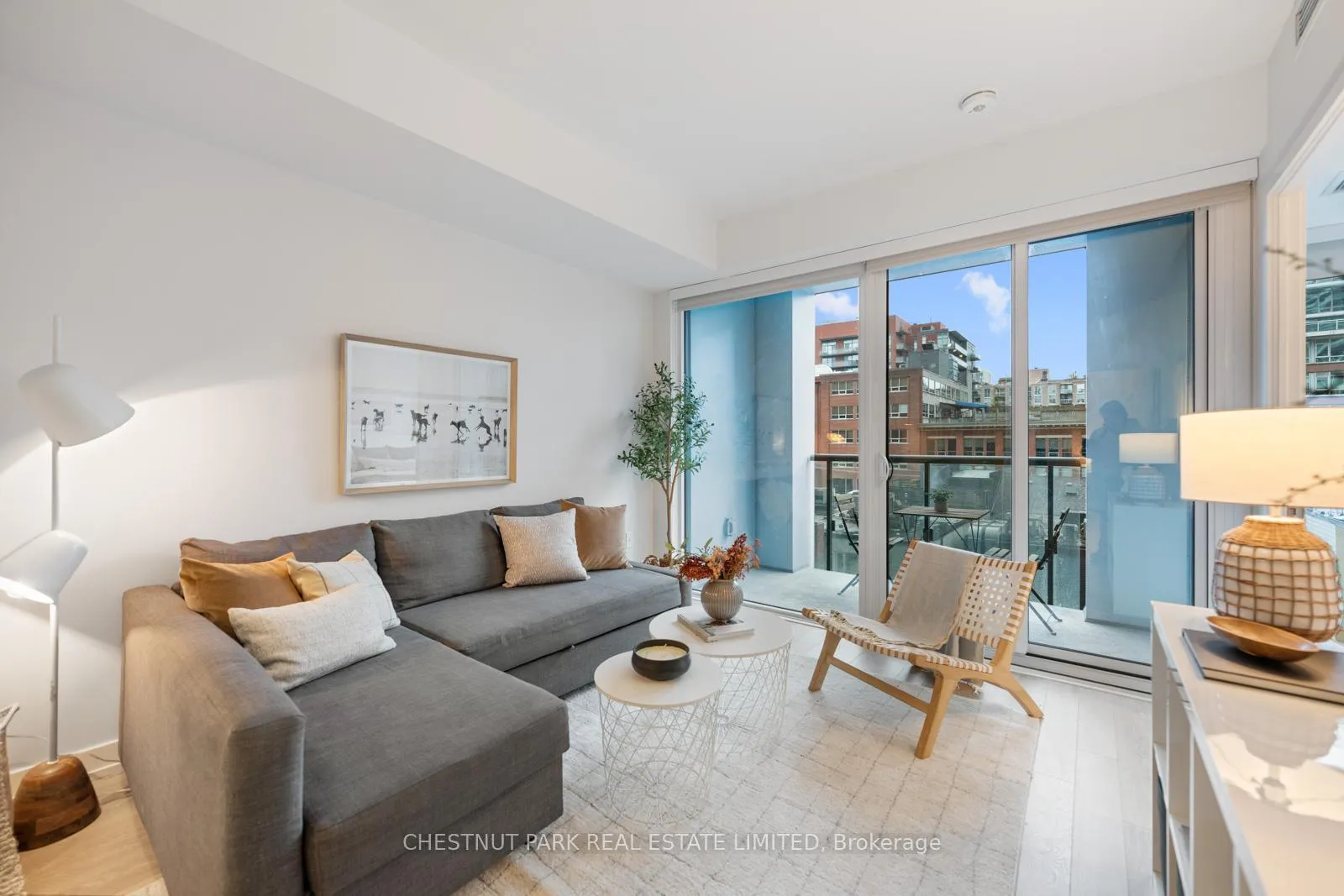 Photo 6 of Unit 513, 158 Front Street E, Toronto, Moss Park — HOMEH