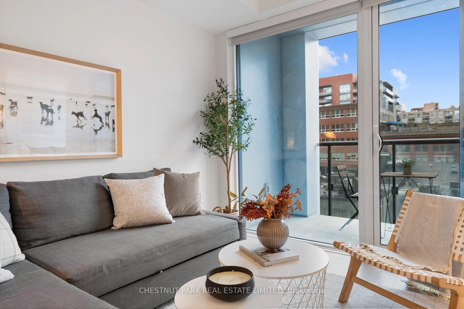 Photo 8 of Unit 513, 158 Front Street E, Toronto, Moss Park — HOMEH