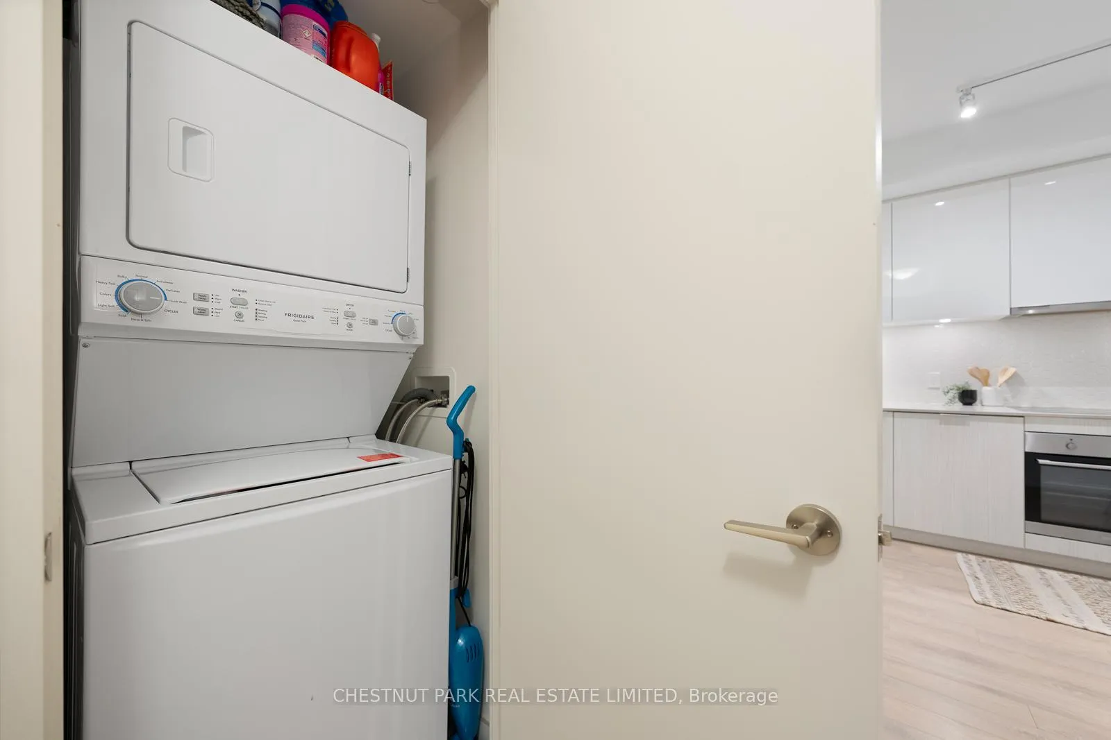 Photo 16 of Unit 513, 158 Front Street E, Toronto, Moss Park — HOMEH