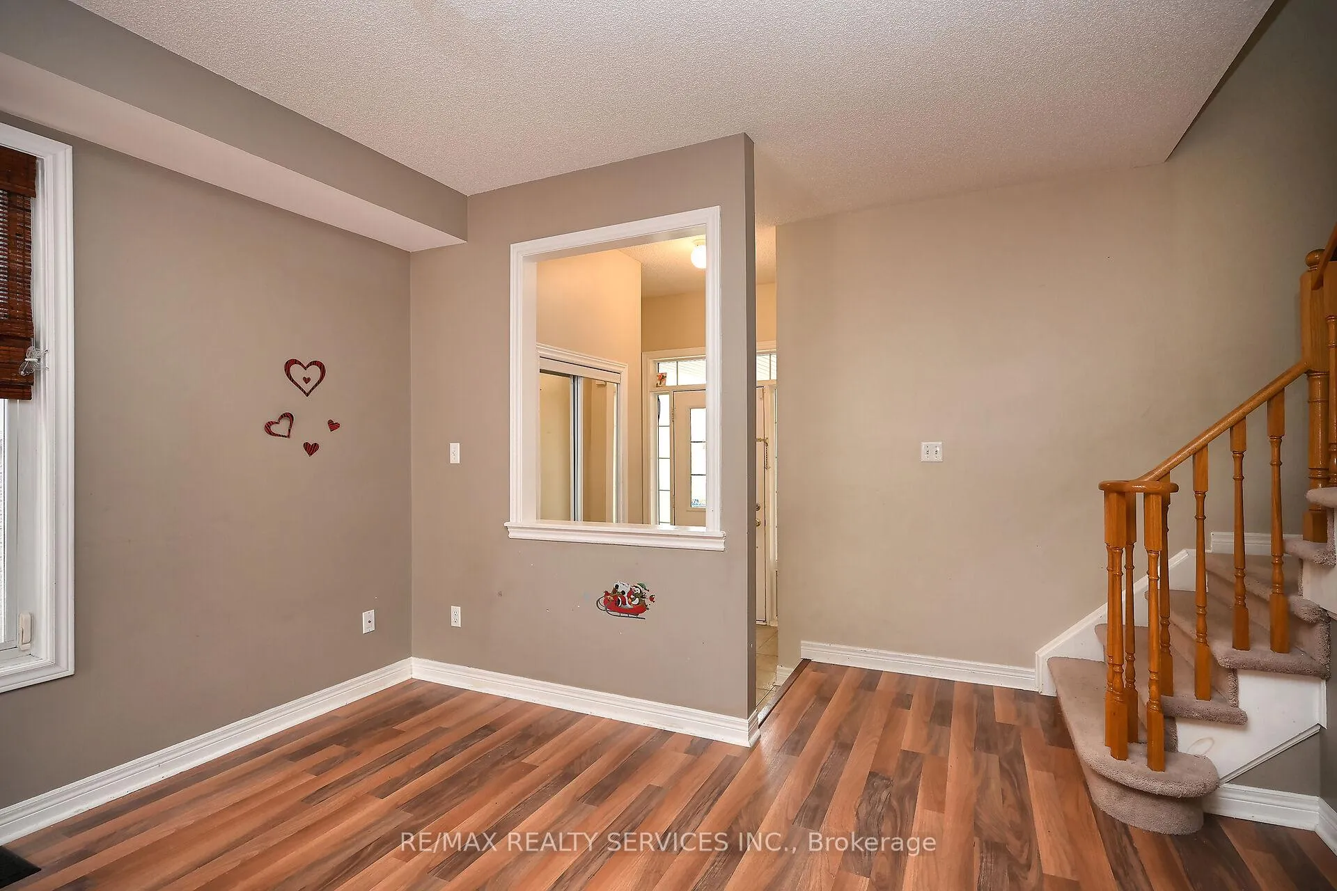 Photo 4 of 19 Martree Crescent, Brampton, Madoc — HOMEH