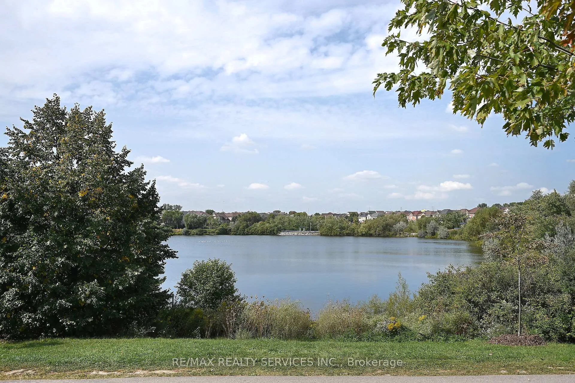 Photo 38 of 19 Martree Crescent, Brampton, Madoc — HOMEH