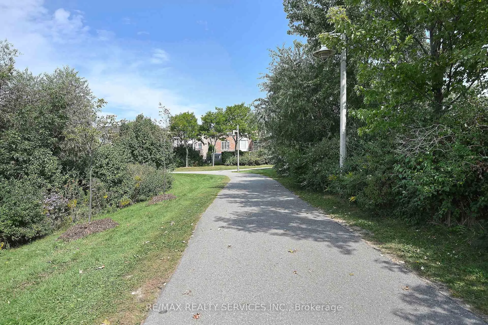 Photo 40 of 19 Martree Crescent, Brampton, Madoc — HOMEH