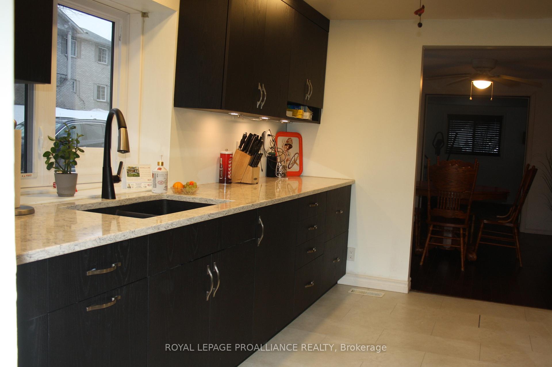 Photo 2 of 59 Frank Street, Belleville, Belleville Ward — HOMEH