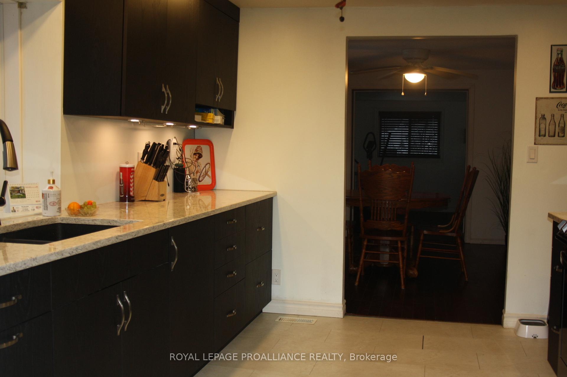 Photo 4 of 59 Frank Street, Belleville, Belleville Ward — HOMEH