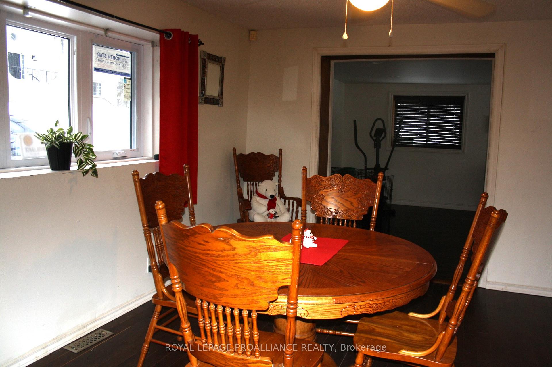 Photo 5 of 59 Frank Street, Belleville, Belleville Ward — HOMEH