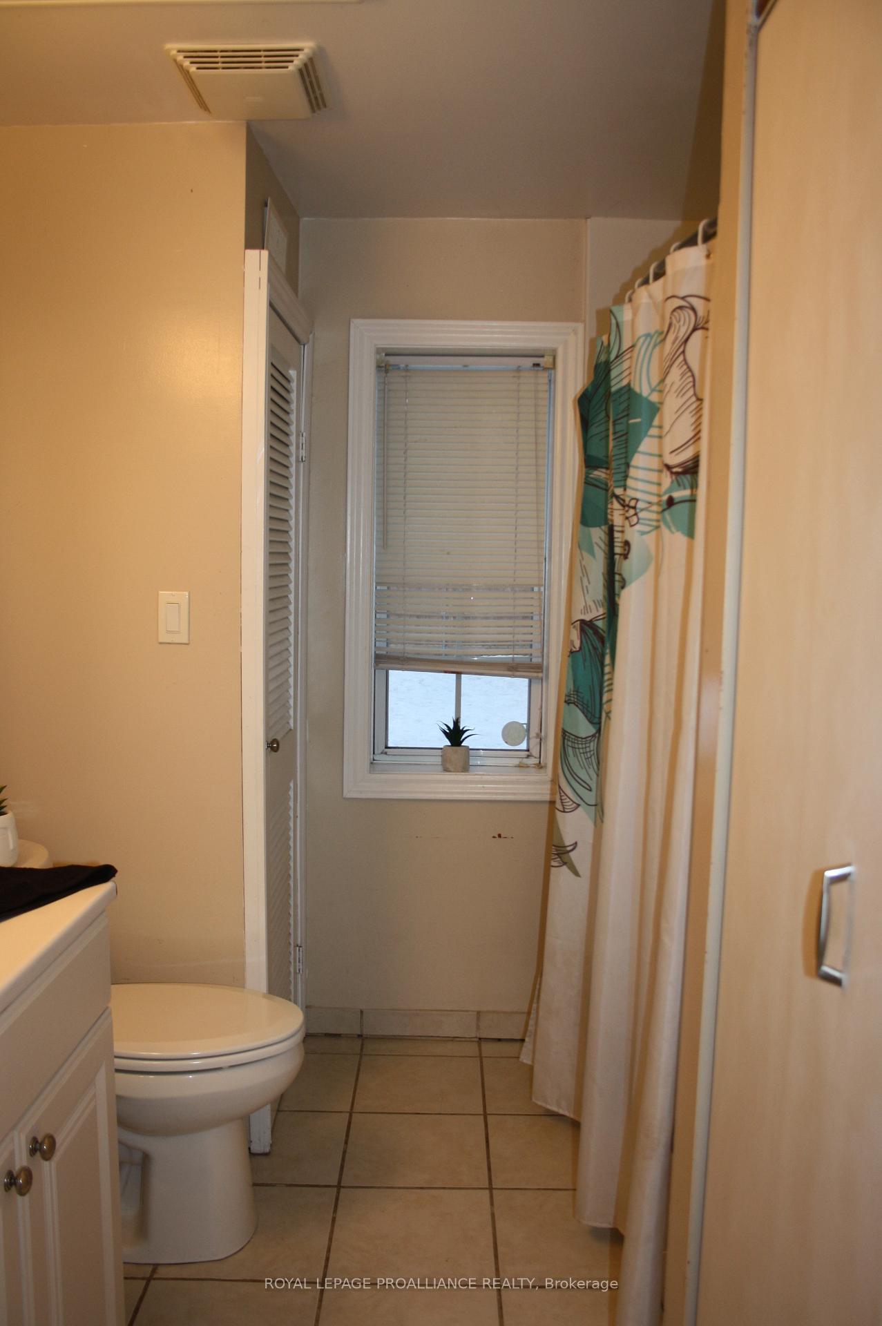Photo 8 of 59 Frank Street, Belleville, Belleville Ward — HOMEH