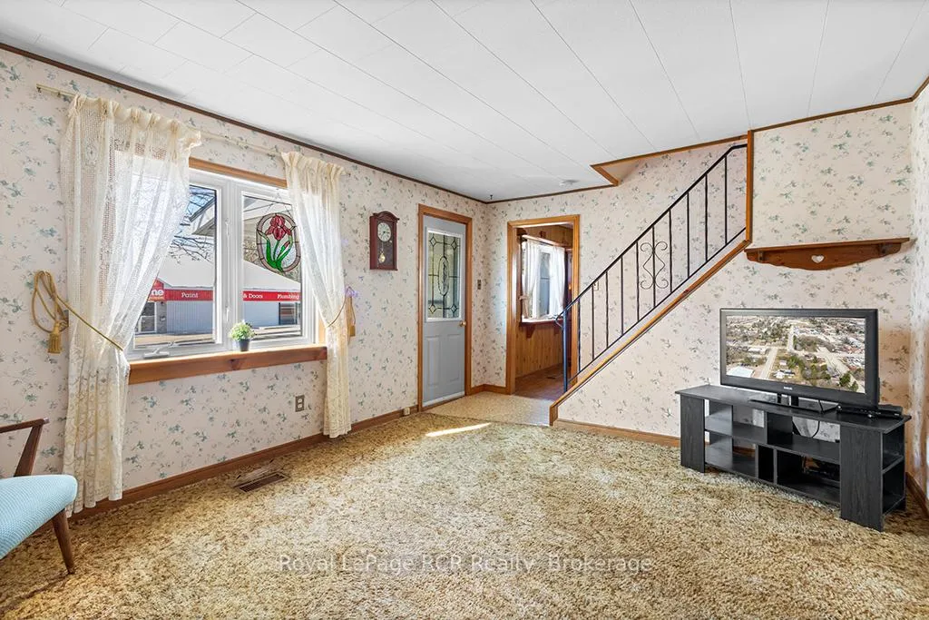 Photo 9 of 81 Lorne Street, Grey Highlands — HOMEH