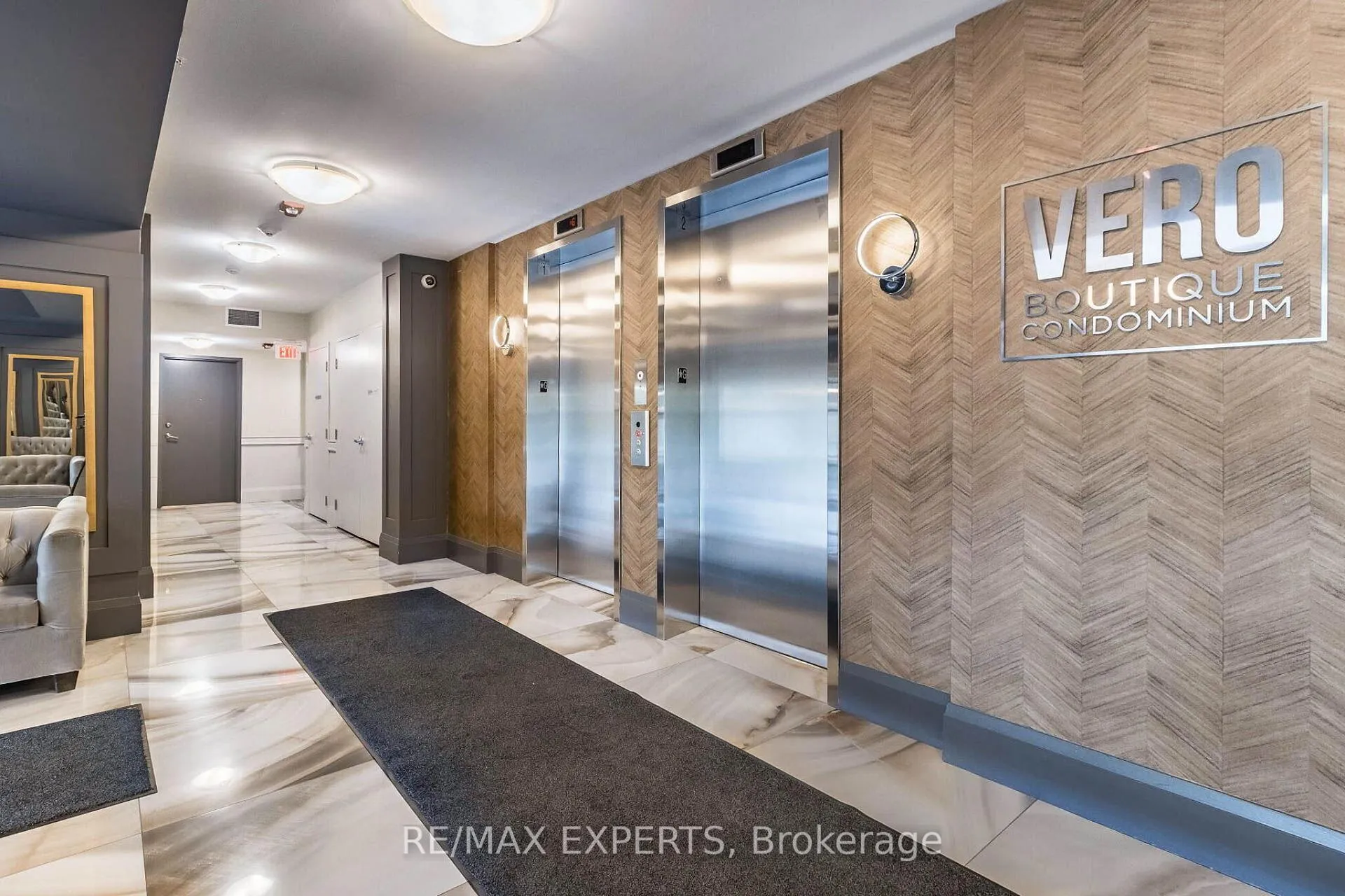 Photo 5 of Unit 211, 8302 Islington Avenue, Vaughan, Islington Woods — HOMEH