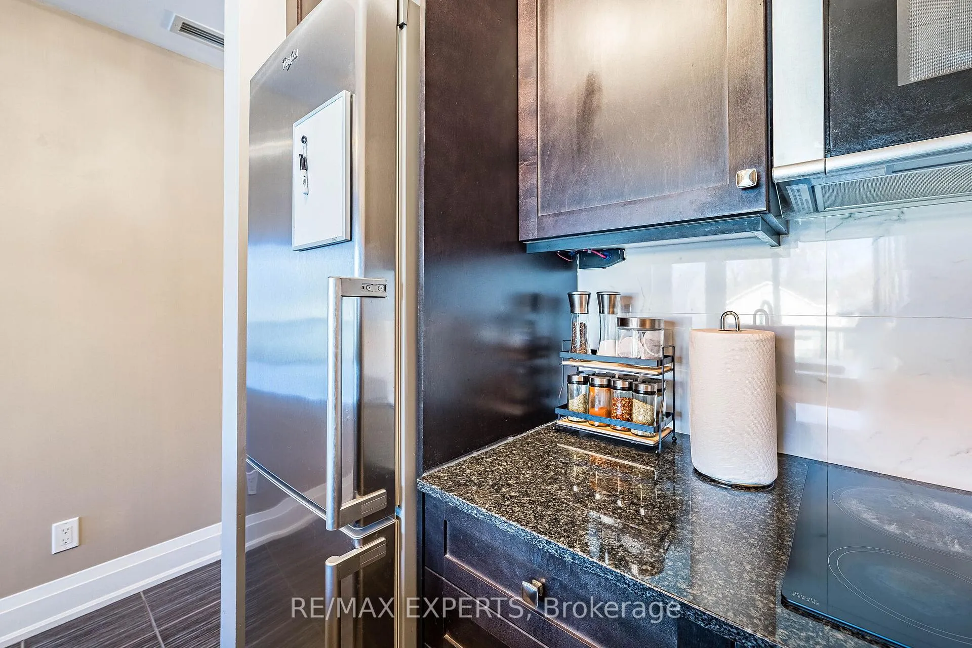 Photo 11 of Unit 211, 8302 Islington Avenue, Vaughan, Islington Woods — HOMEH