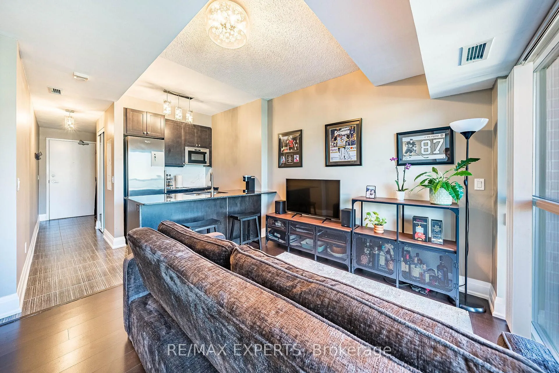 Photo 16 of Unit 211, 8302 Islington Avenue, Vaughan, Islington Woods — HOMEH