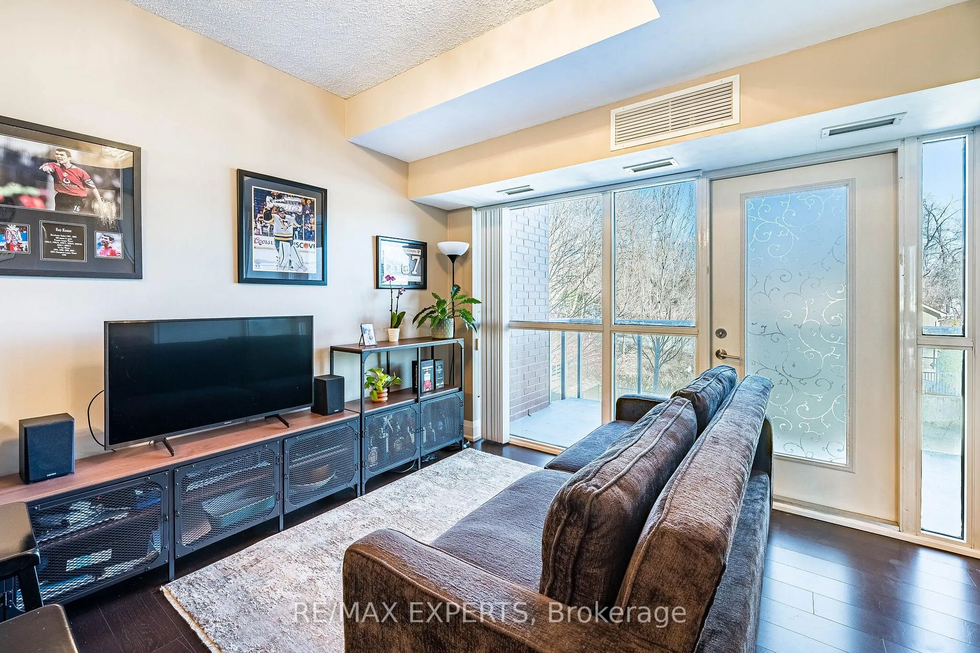 Photo 18 of Unit 211, 8302 Islington Avenue, Vaughan, Islington Woods — HOMEH