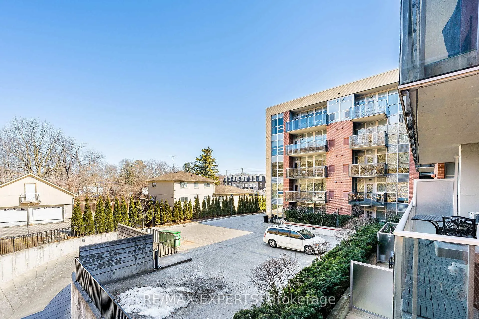 Photo 36 of Unit 211, 8302 Islington Avenue, Vaughan, Islington Woods — HOMEH