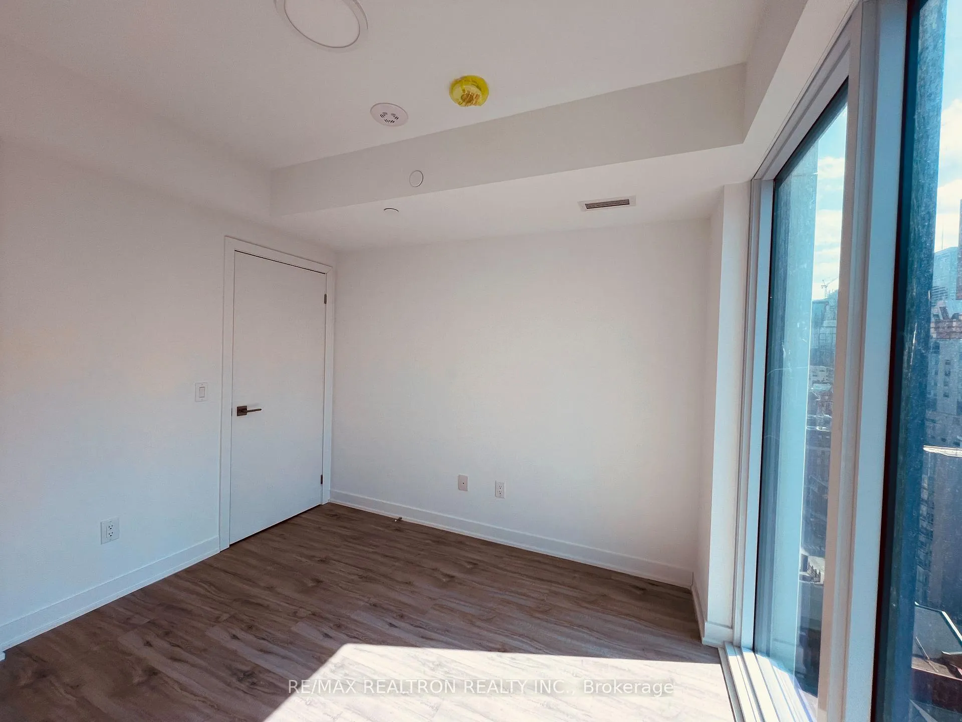 Photo 14 of Unit 2317, 252 Church Street, Toronto, Church-Yonge Corridor — HOMEH
