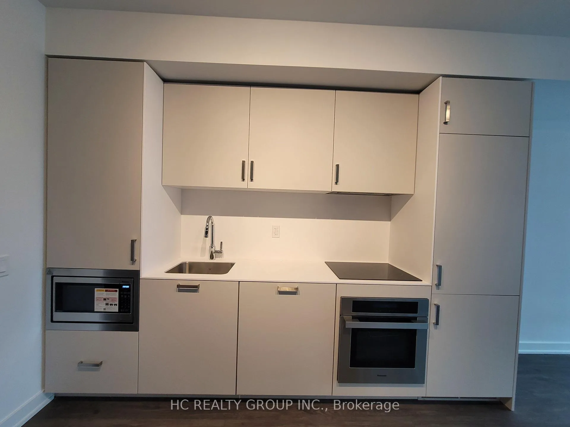 Photo 3 of Unit 2207, 88 Queen Street E, Toronto, Church-Yonge Corridor — HOMEH