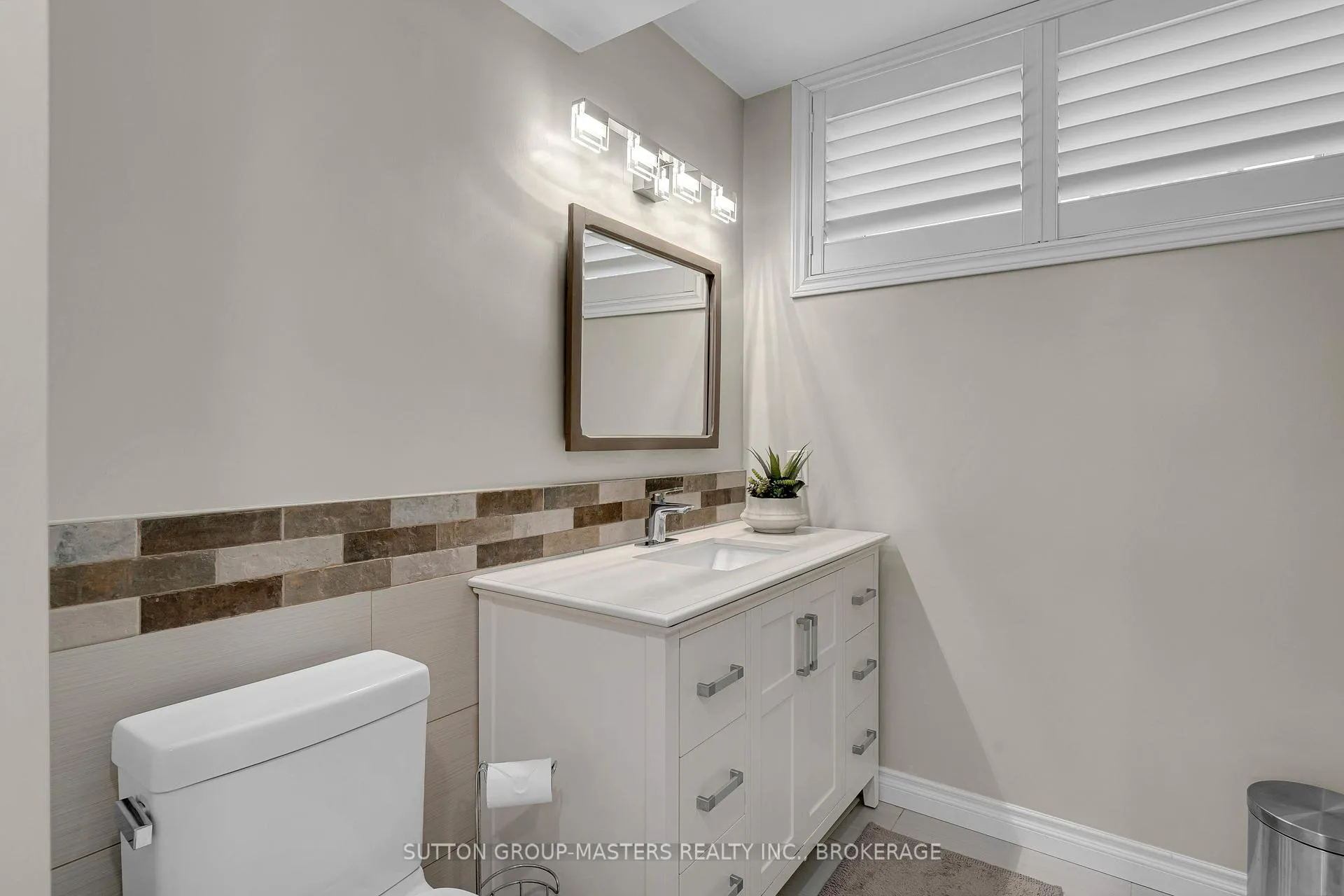 Photo 28 of 18 Bakers Lane, Loyalist, Amherstview — HOMEH