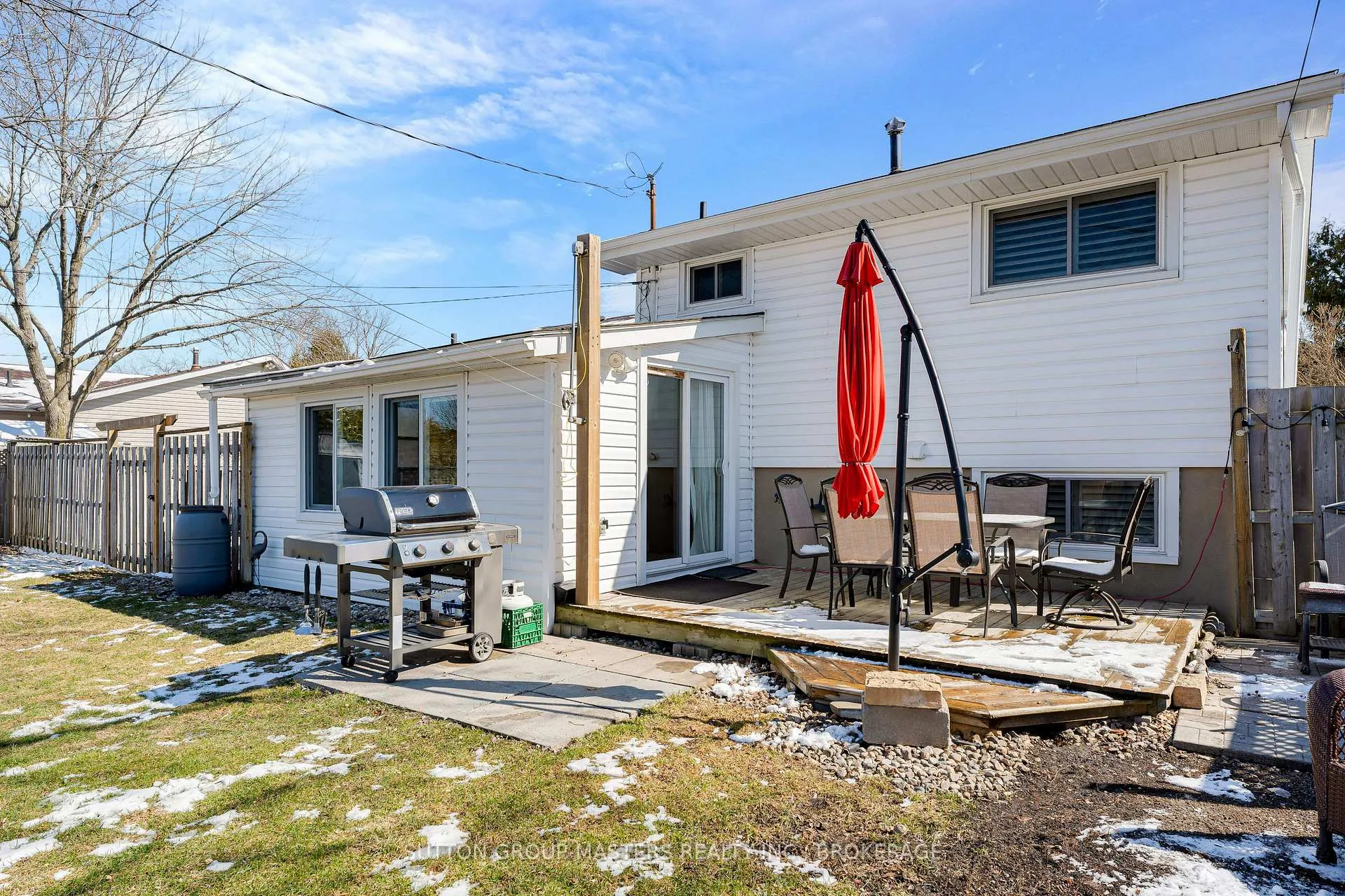 Photo 33 of 18 Bakers Lane, Loyalist, Amherstview — HOMEH
