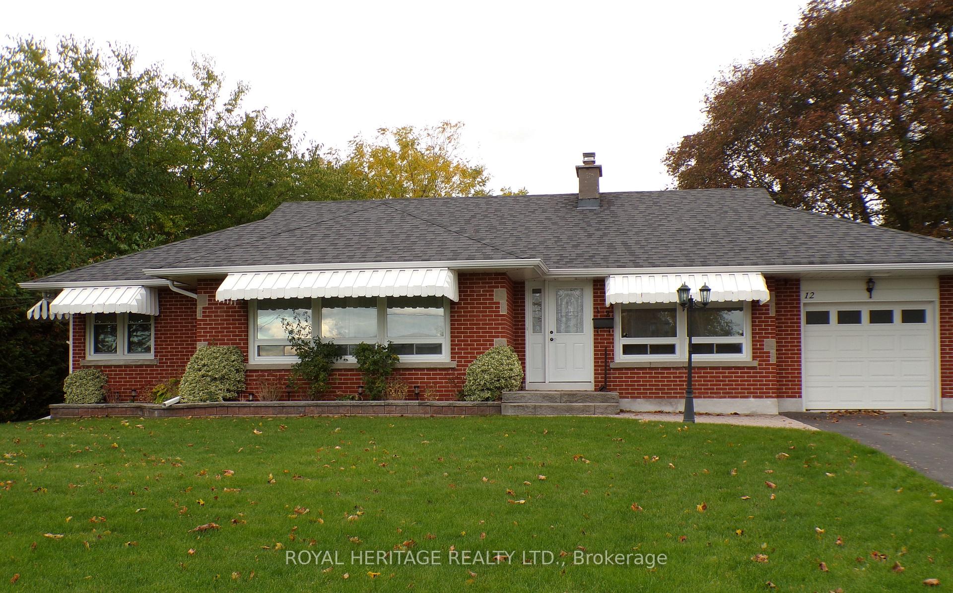 Photo 1 of 12 Darlington Boulevard, Clarington, Courtice — HOMEH