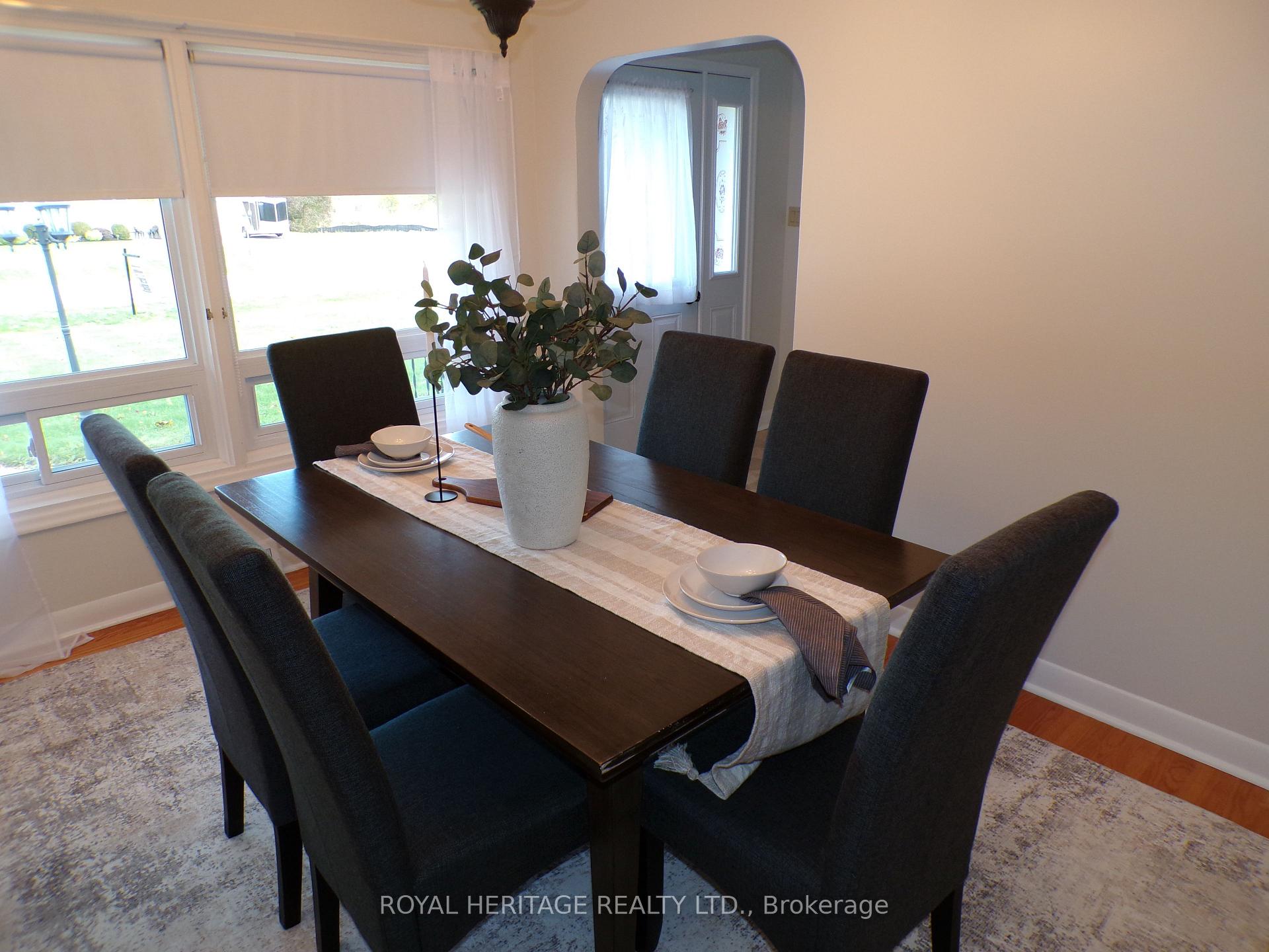 Photo 12 of 12 Darlington Boulevard, Clarington, Courtice — HOMEH