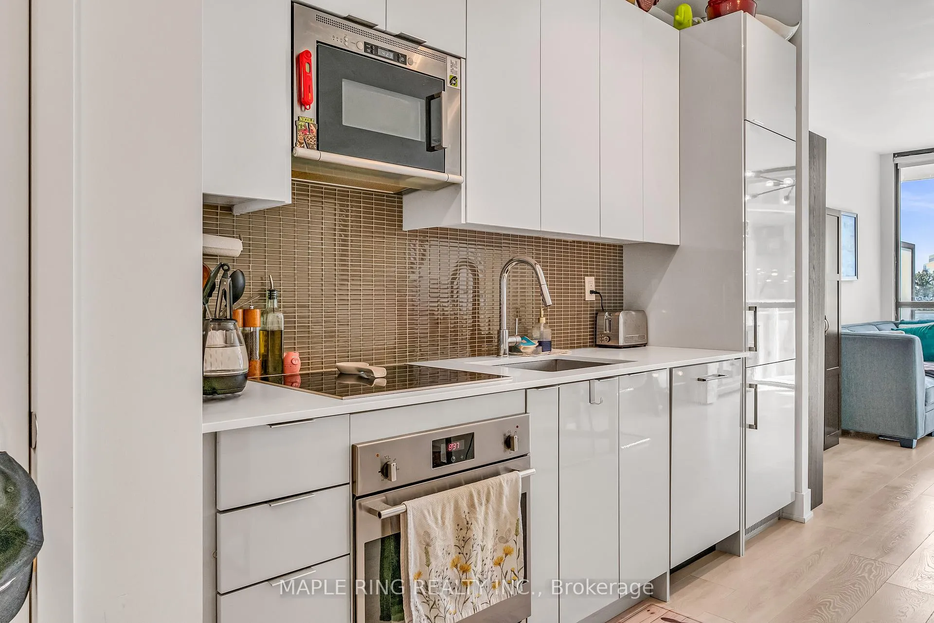 Photo 6 of Unit 306, 2916 Highway 7 Road, Vaughan, Concord — HOMEH